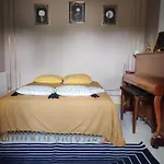 Le Paradis Des Chats Berceen Chez Stephanie Pres Circuit Du Mans, Animaux Acceptes, Relais Motard *